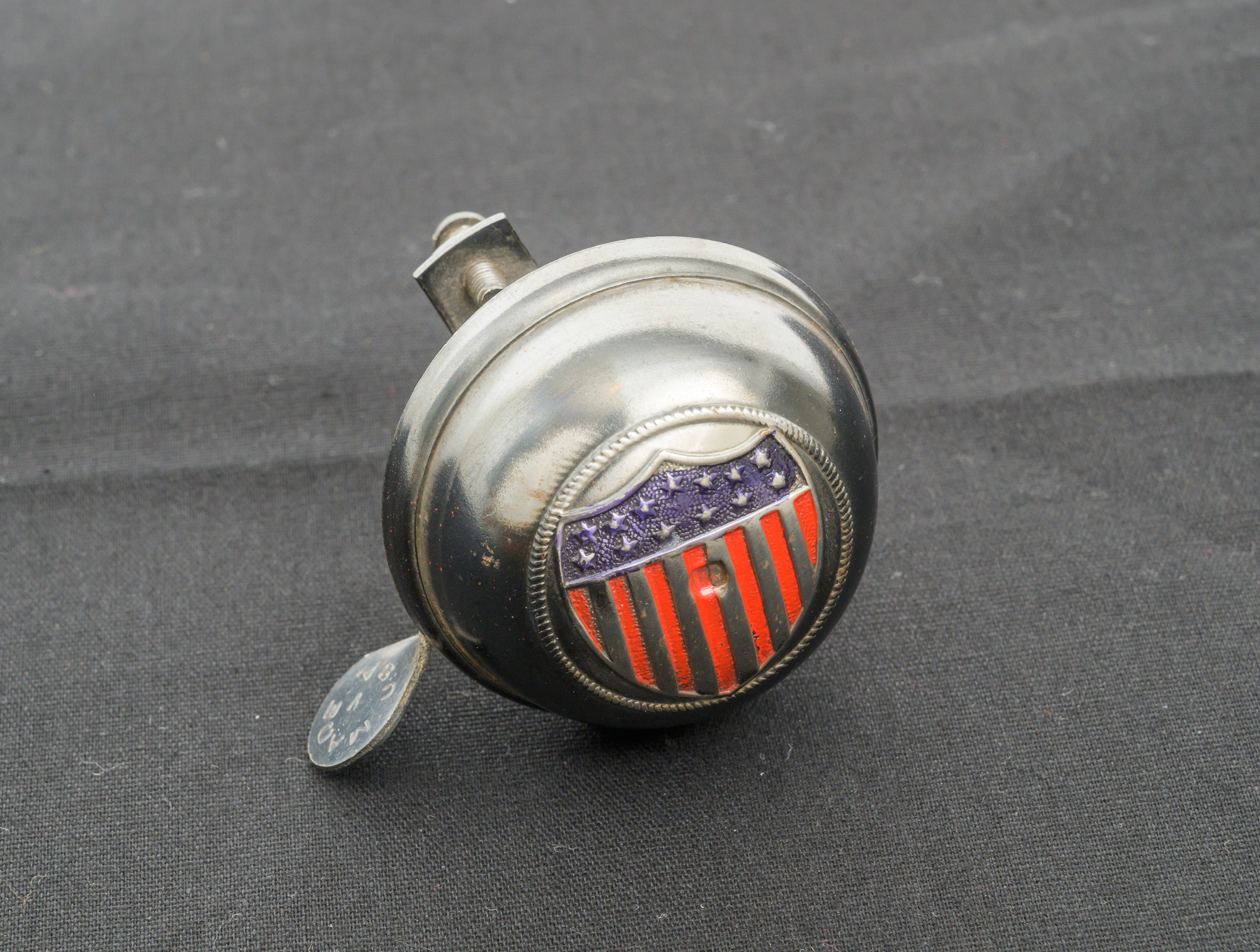 American Shield Bell-001.jpg